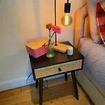 Prime Location Heathrow Airport London